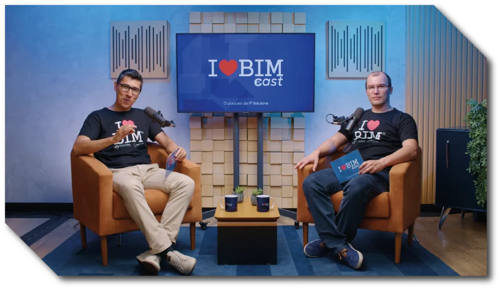 Imagem com os apresentadores Júlio ribeiro (à esquerda) e Lucas Tafarello (à direita)